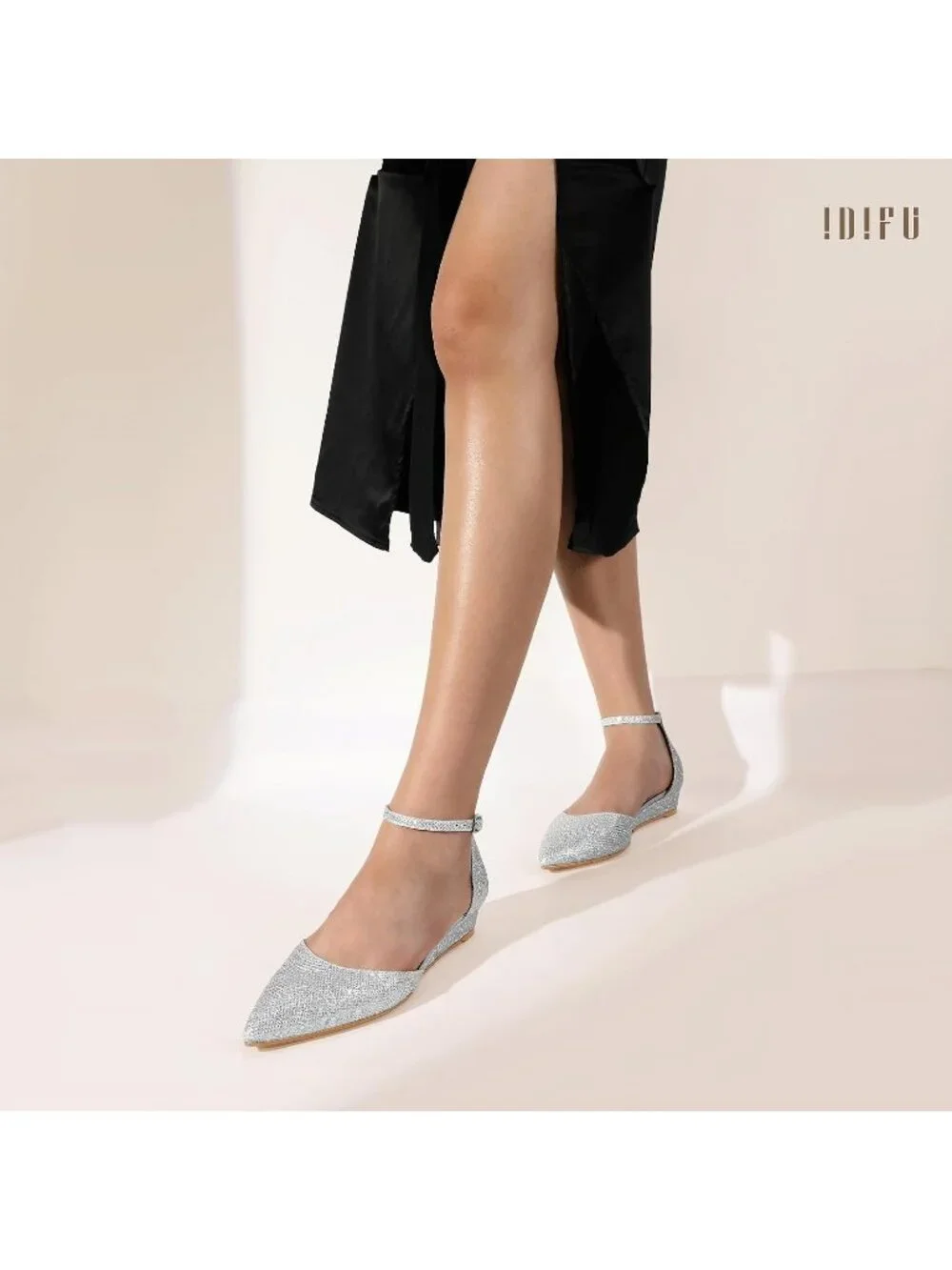 Women's Silver Glitter Low Wedge Closed Pointed Toe Adjustable Ankle Strap Shoes